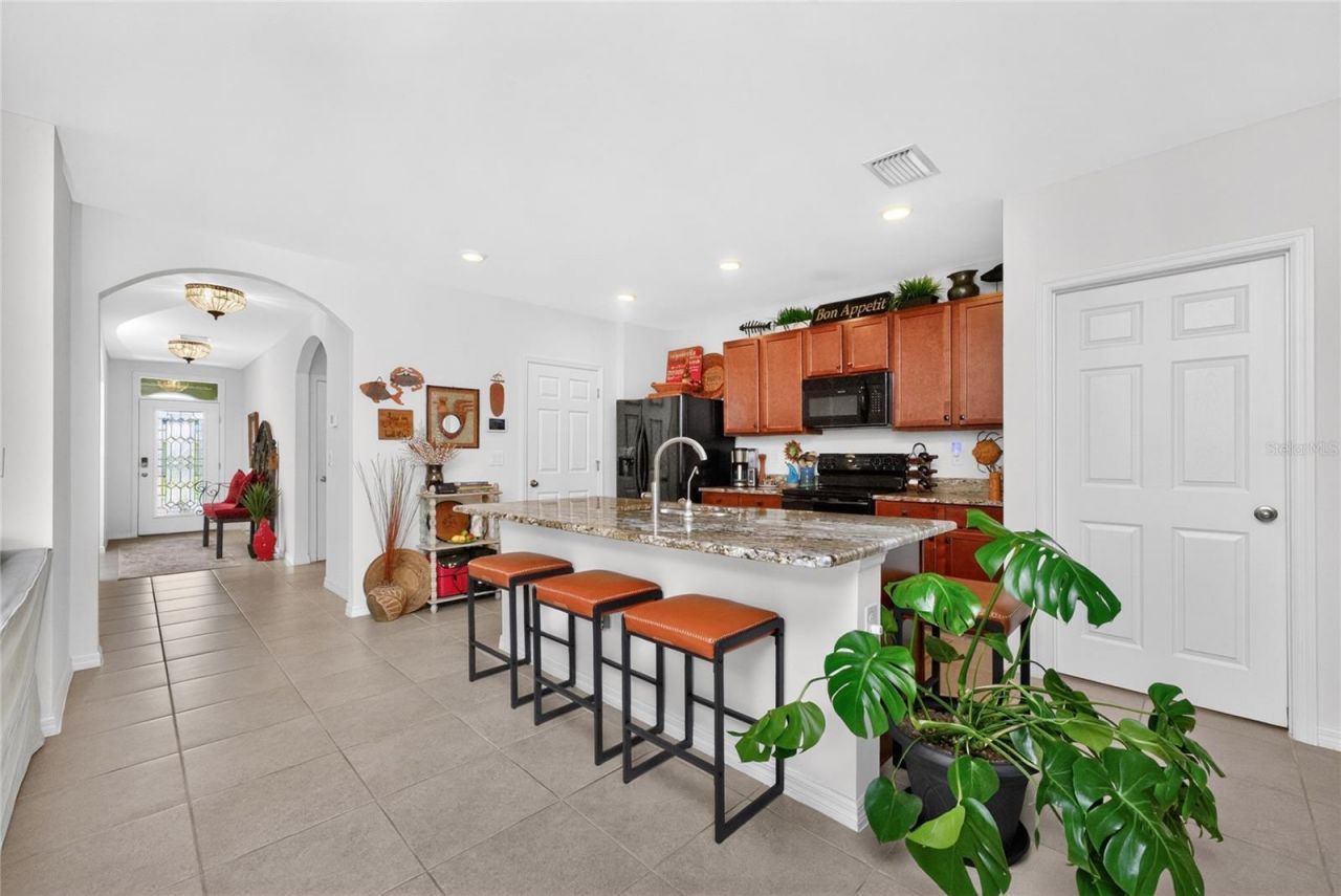 7612 Mikasa Drive, Punta Gorda, FL 33950 Photo