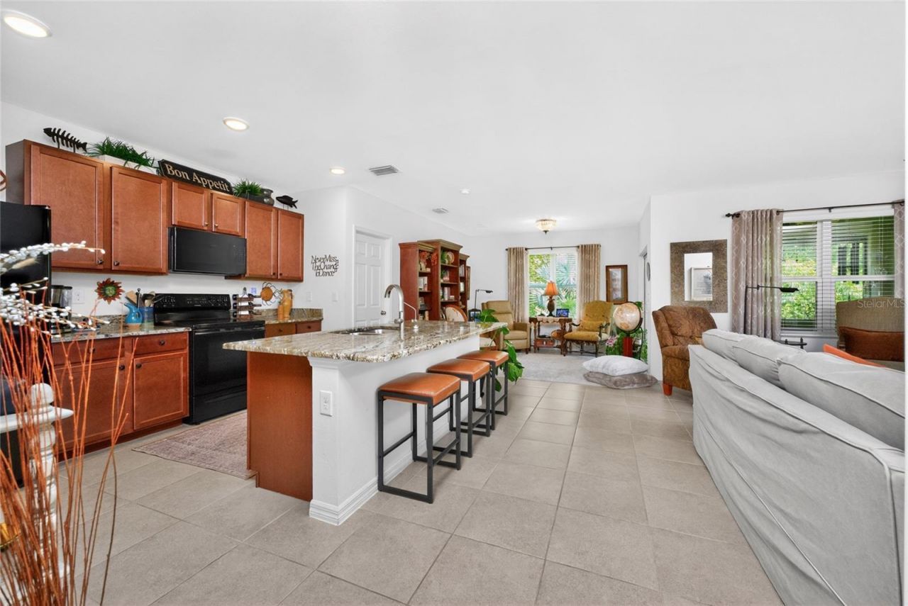 7612 Mikasa Drive, Punta Gorda, FL 33950 Photo