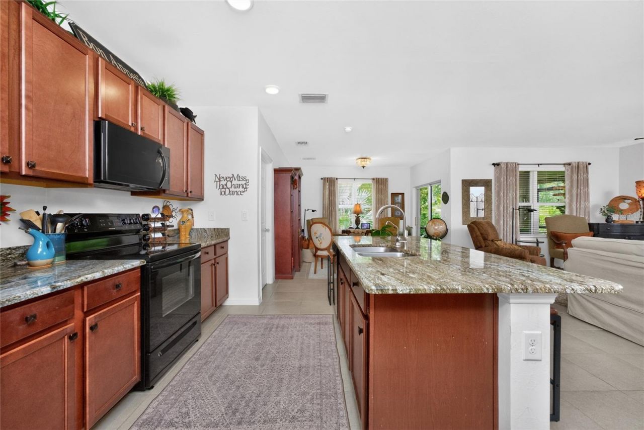 7612 Mikasa Drive, Punta Gorda, FL 33950 Photo