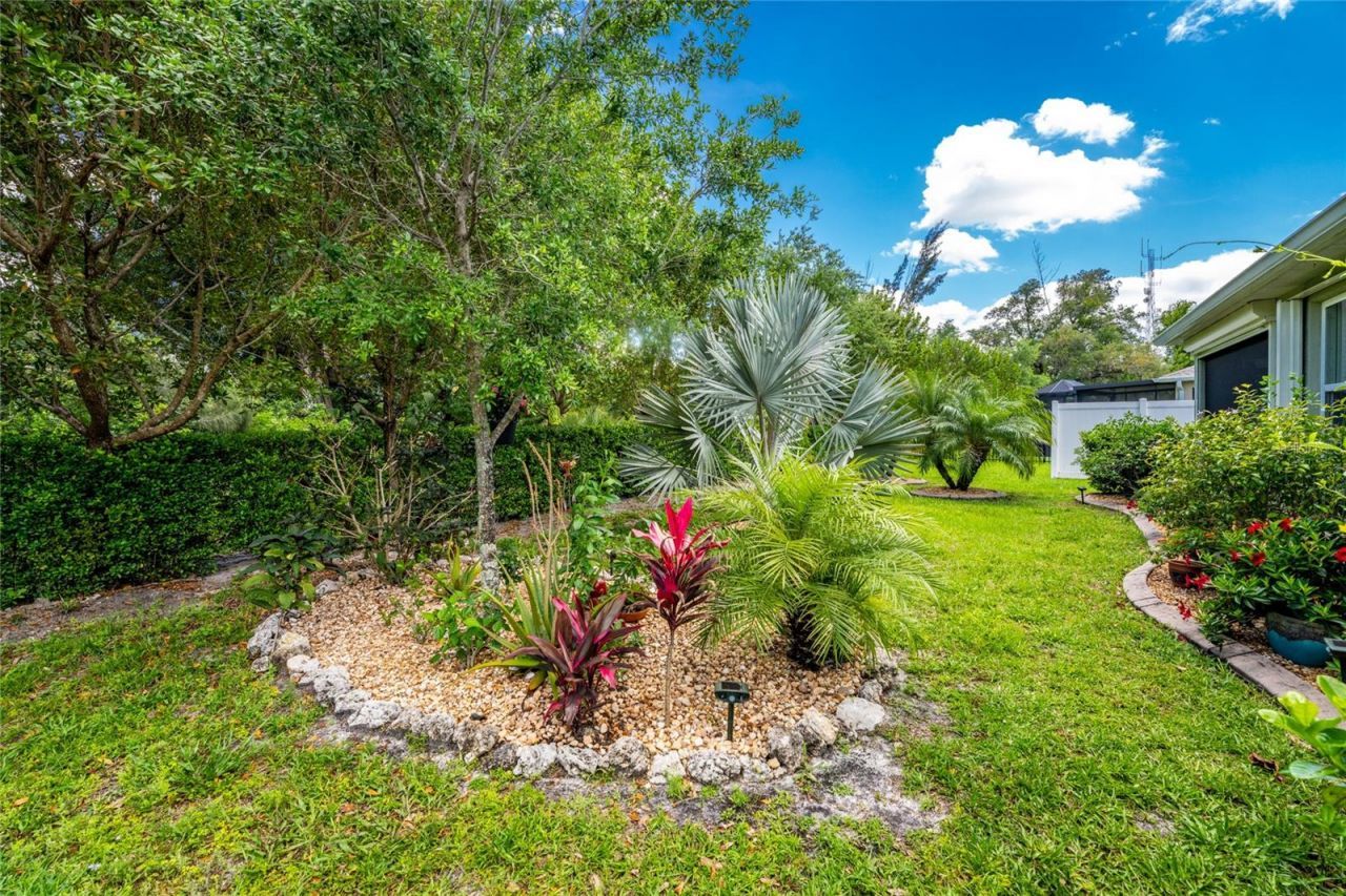 7612 Mikasa Drive, Punta Gorda, FL 33950 Photo