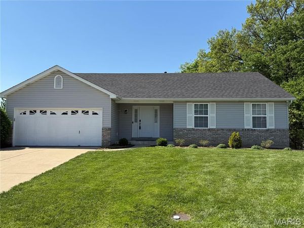5 Van Gogh Court, Dardenne Prairie, MO 63368
