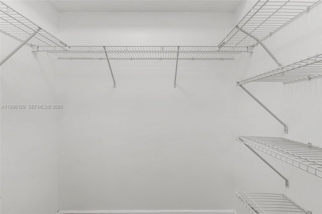 335 S Biscayne Blvd, Unit 908, Miami, FL 33131 Photo