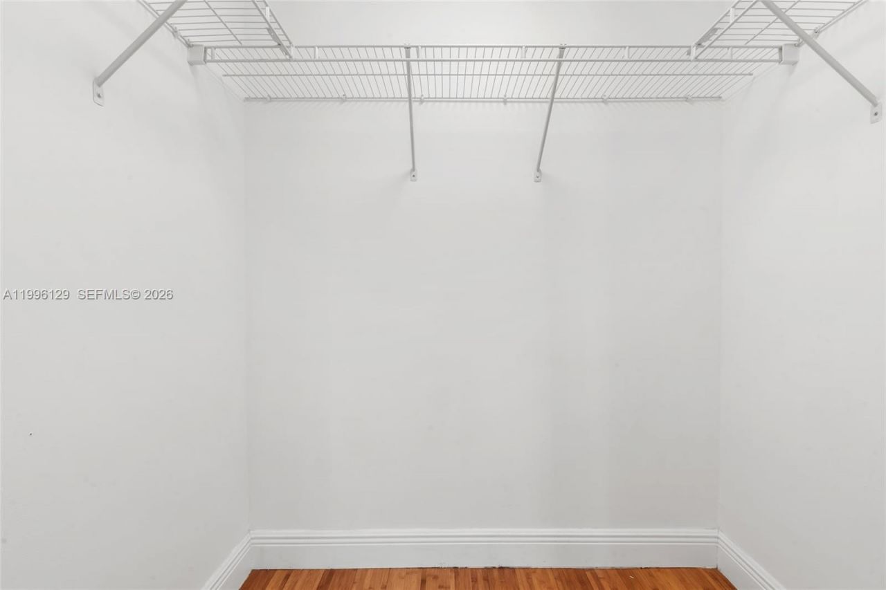 335 S Biscayne Blvd, Unit 908, Miami, FL 33131 Photo