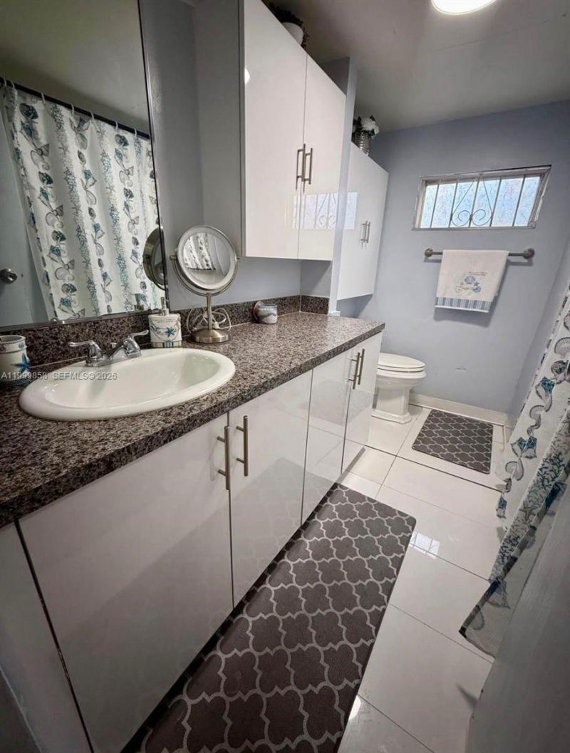 425 E 33rd St, Hialeah, FL 33013 Photo