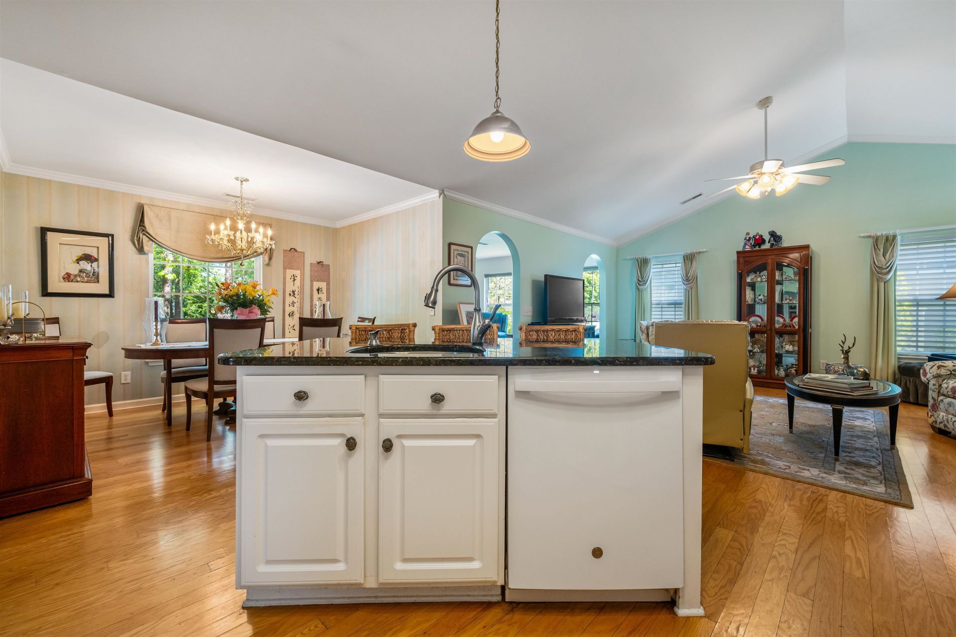 6468 Royal Pine Dr. Photo 15