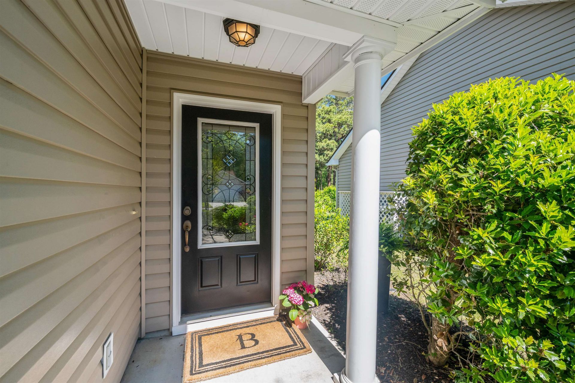 6468 Royal Pine Dr. Photo 4