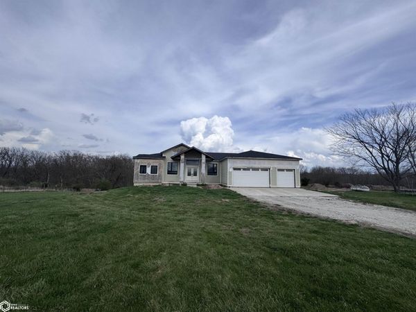 51174 185Th Trail, Chariton, IA 50049