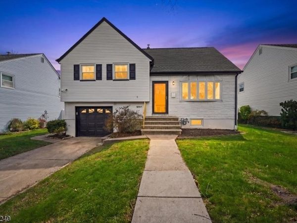 51 Albert Ter, Bloomfield, NJ 07003