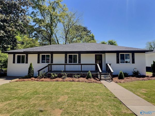 866 S 5th Street, Gadsden, AL 35901