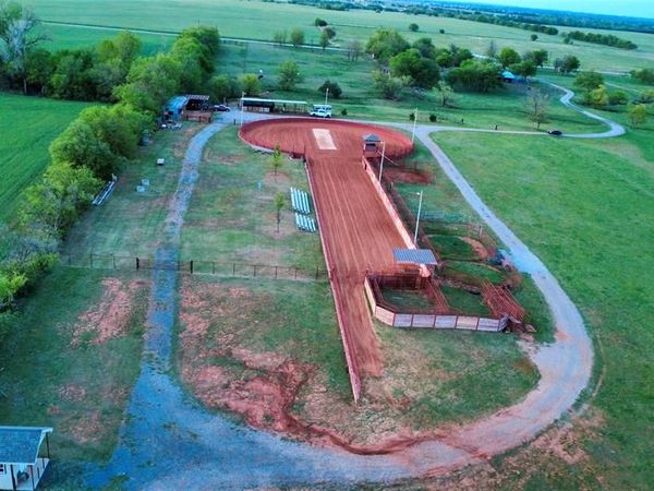 000 SW 44th Street, El Reno, OK 73036