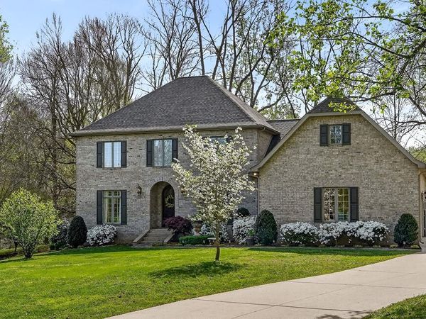 678 Oakland Dr, Sparta, TN 38583