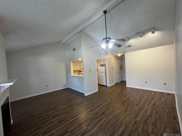 5131 Nicholson Dr, Unit #B8, Baton Rouge, LA 70820