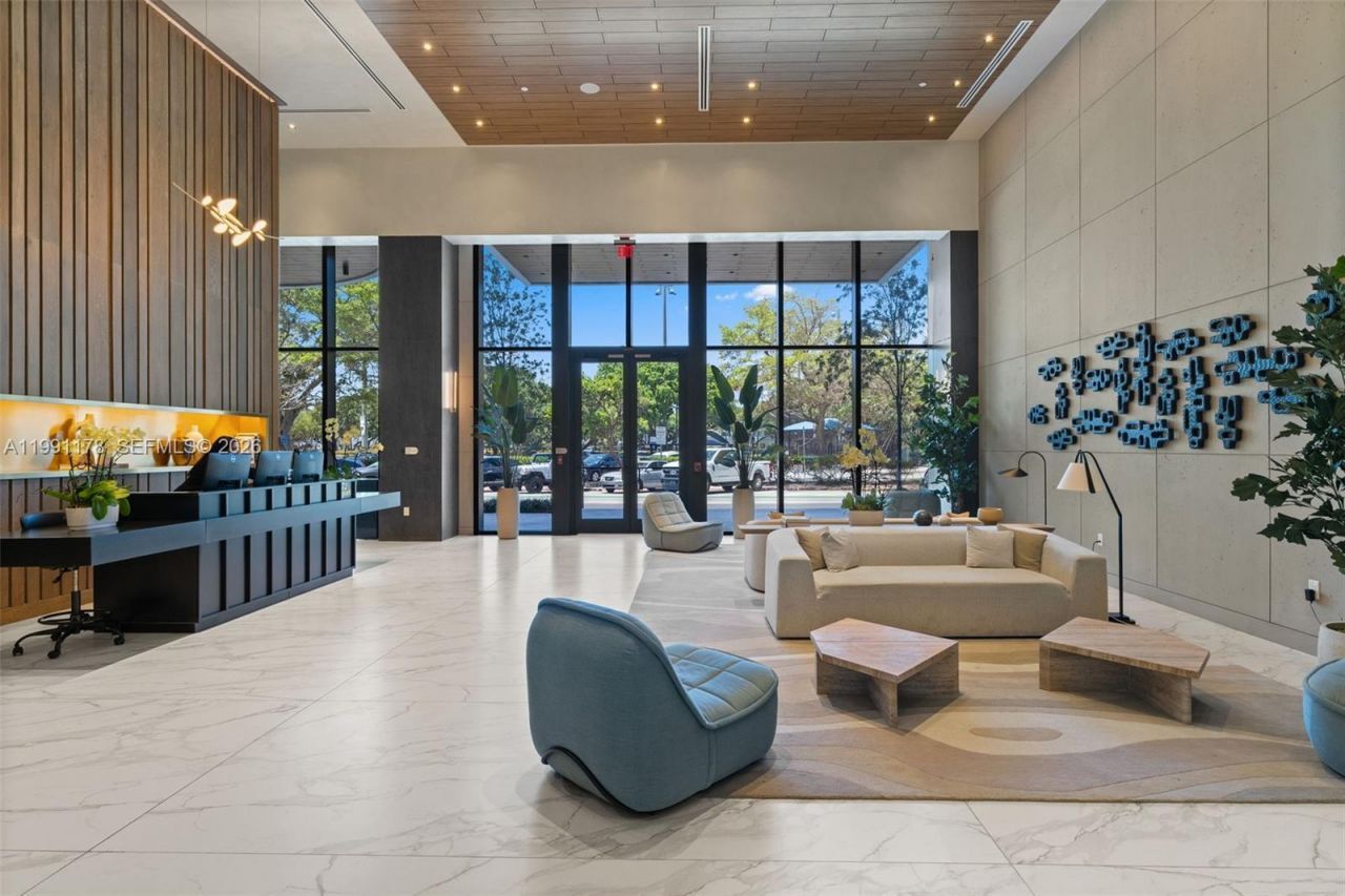 580 72nd St, Unit 1402, Miami Beach, FL 33141 Photo