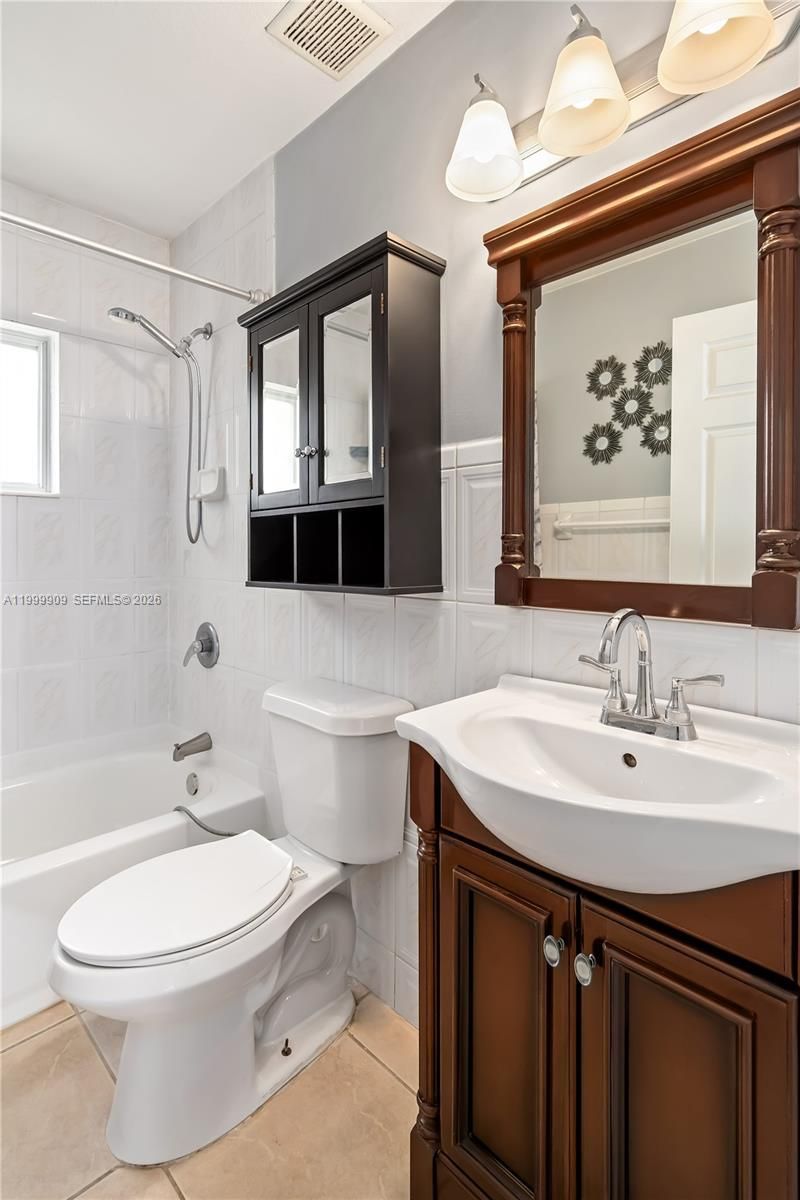 760 NW 80th St, Unit 760, Miami, FL 33150 Photo