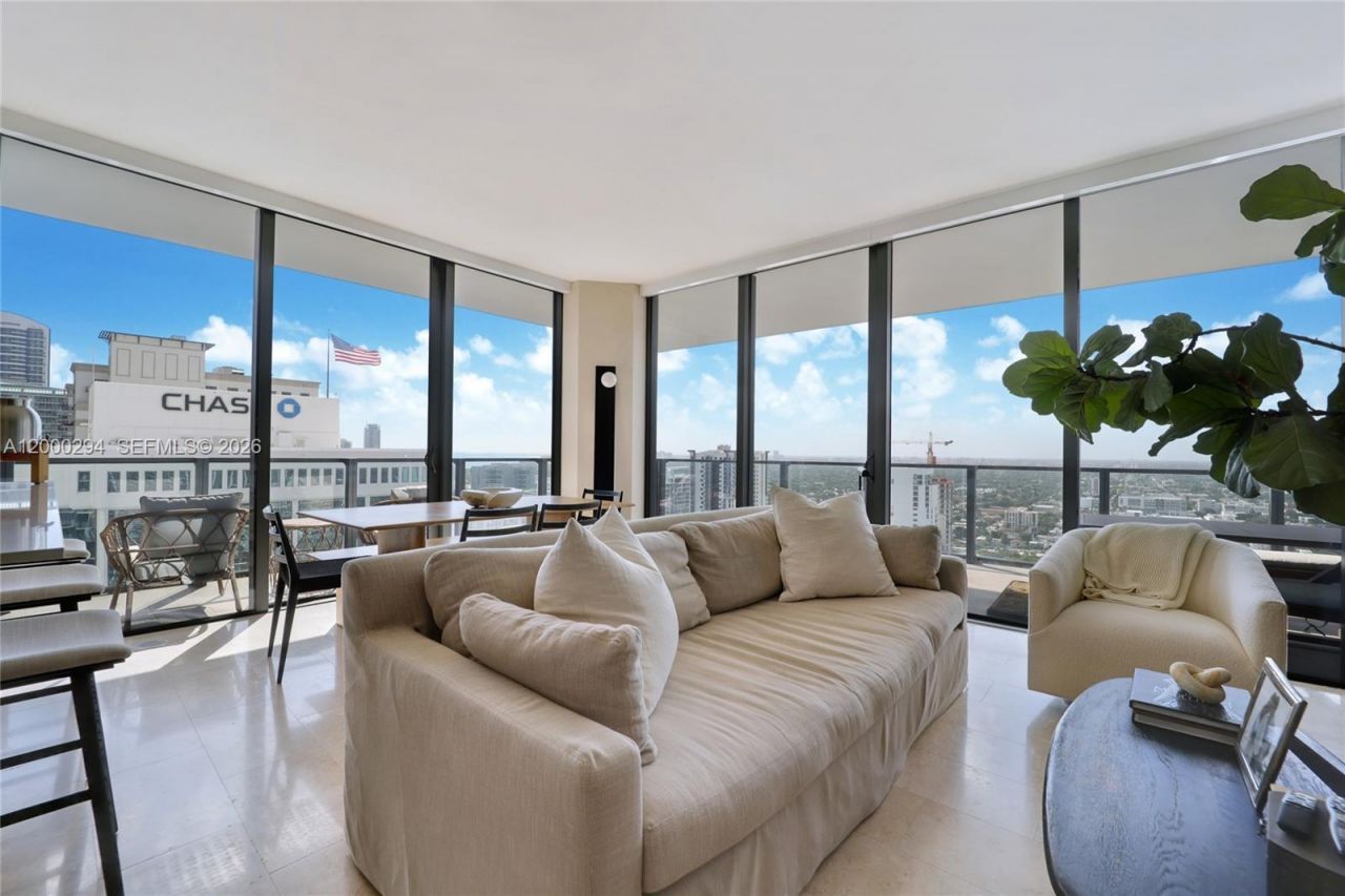 88 SW 7th St, Unit 2602, Miami, FL 33130 Photo