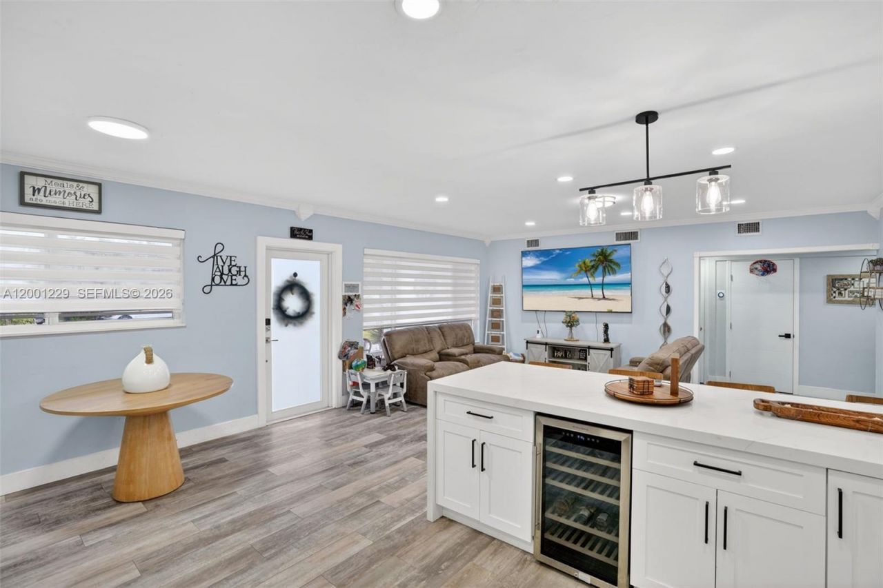 9220 Marine Dr, Cutler Bay, FL 33189 Photo