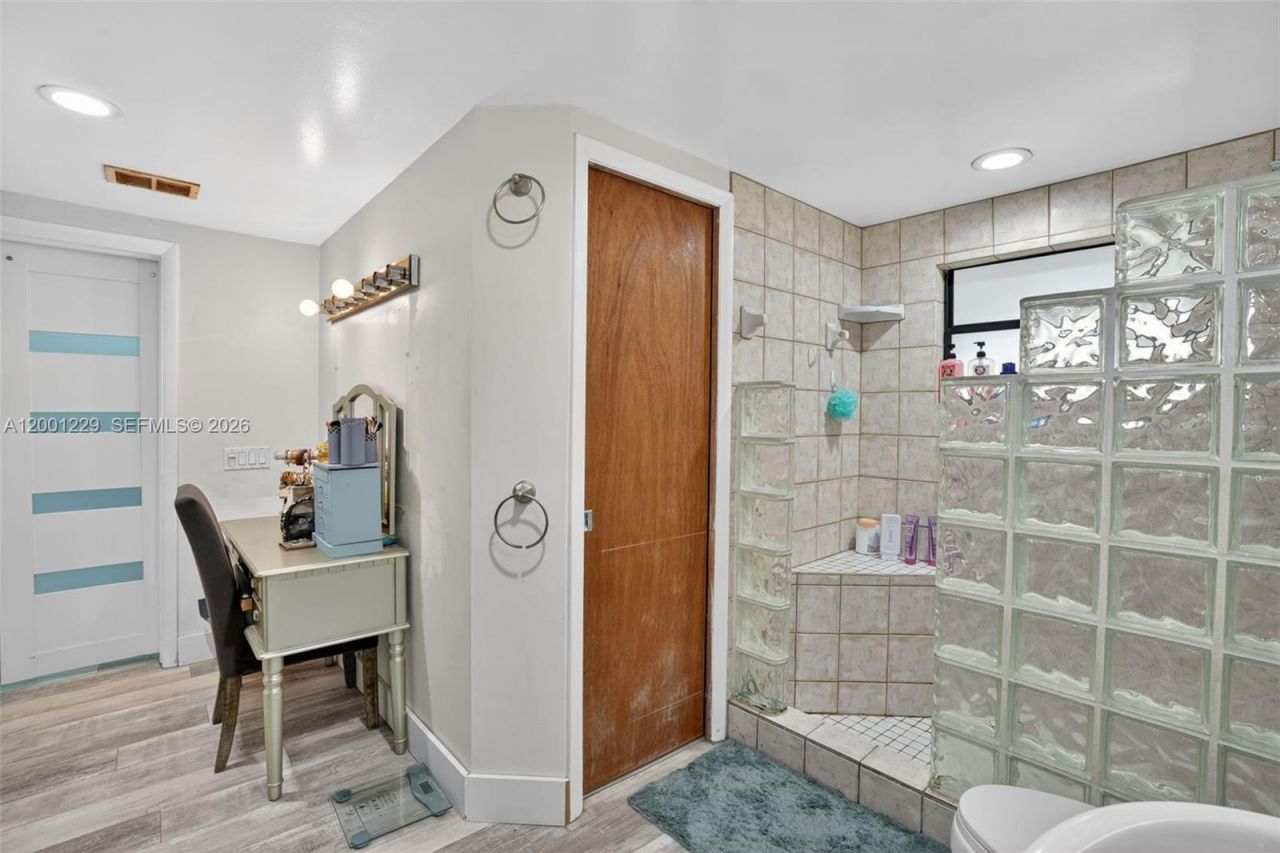 9220 Marine Dr, Cutler Bay, FL 33189 Photo