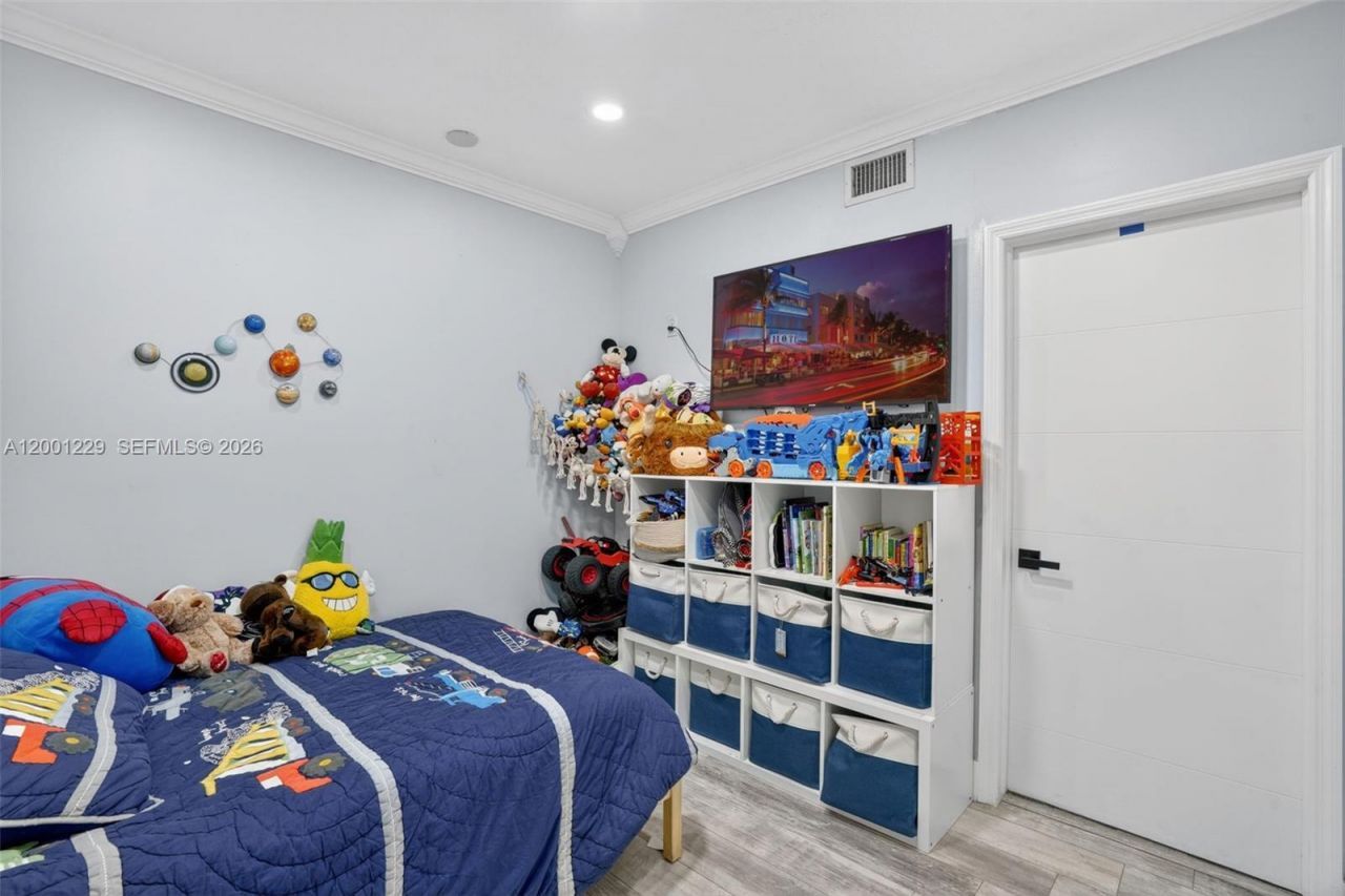 9220 Marine Dr, Cutler Bay, FL 33189 Photo