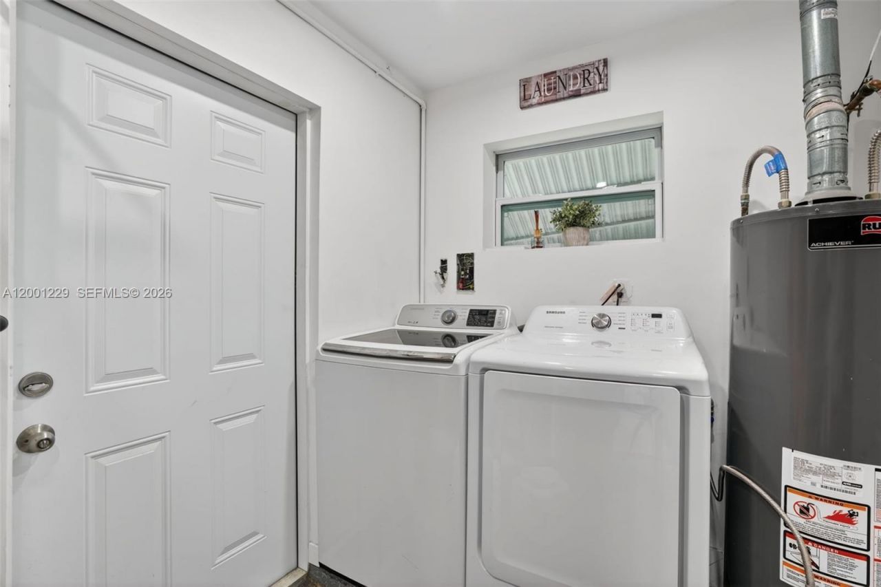 9220 Marine Dr, Cutler Bay, FL 33189 Photo