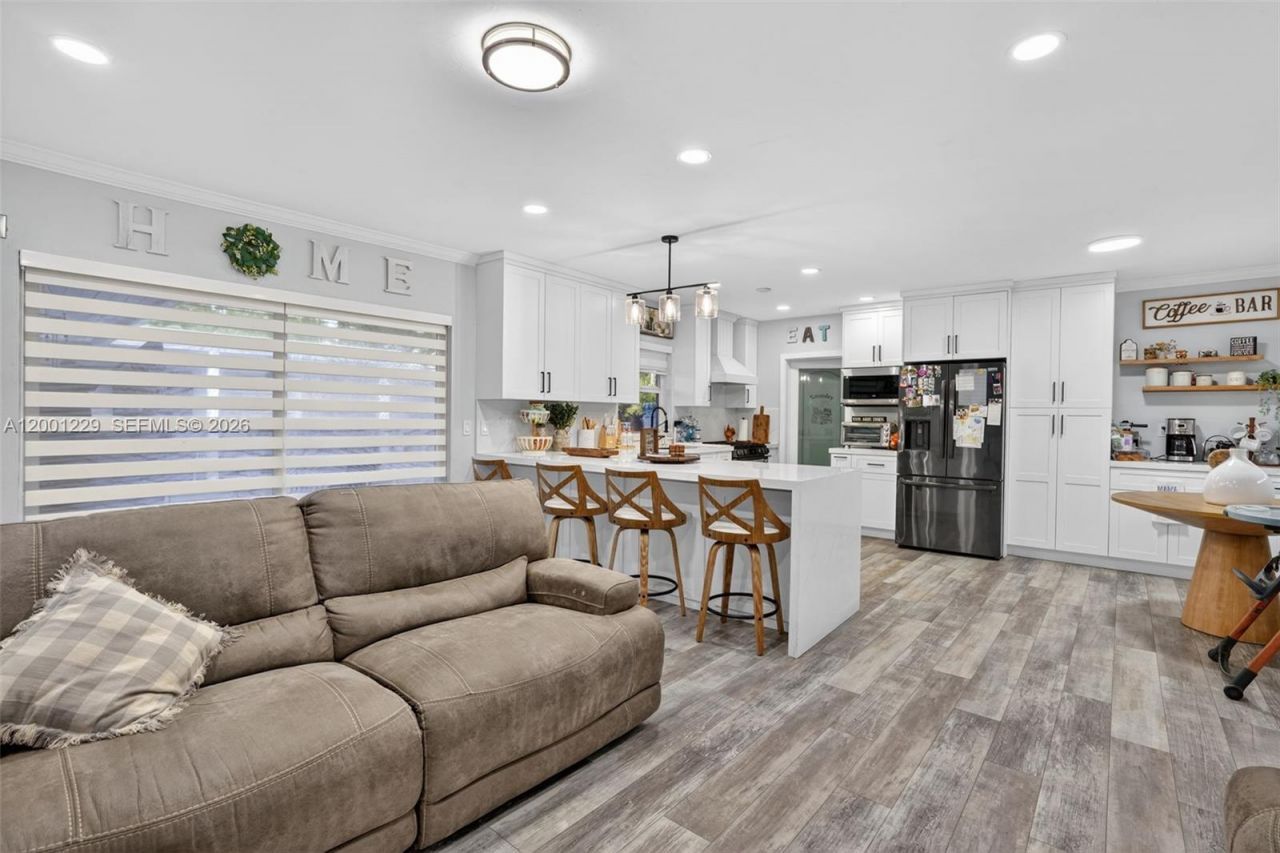 9220 Marine Dr, Cutler Bay, FL 33189 Photo