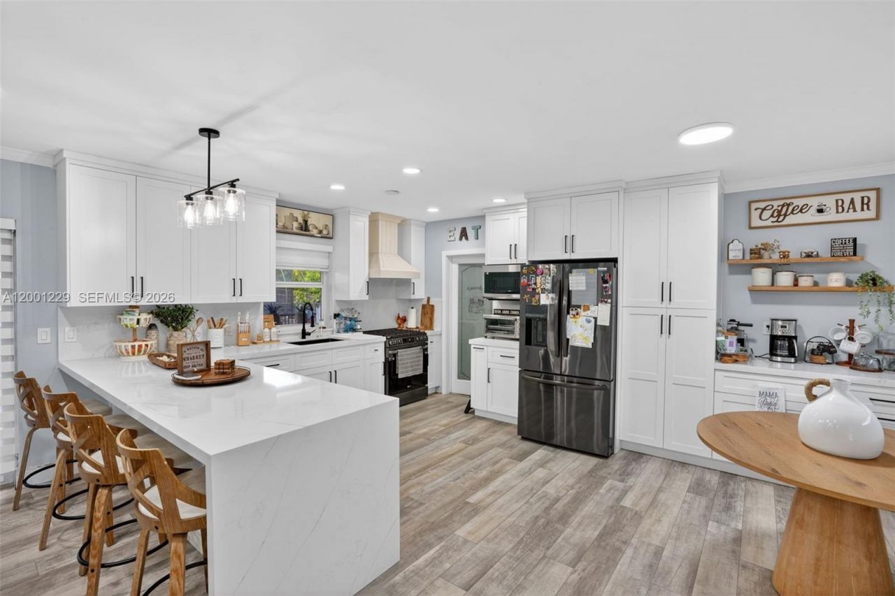 9220 Marine Dr, Cutler Bay, FL 33189 Photo