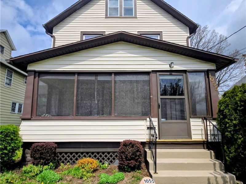 1055 W Tuscarawas Avenue, Barberton, OH 44203 Photo 2