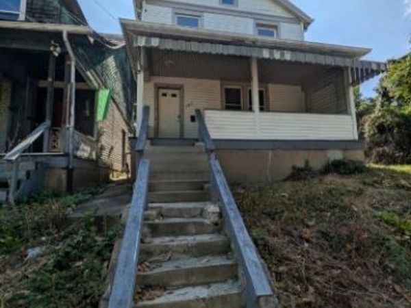 1813 Converse St, Mckeesport, PA 15132