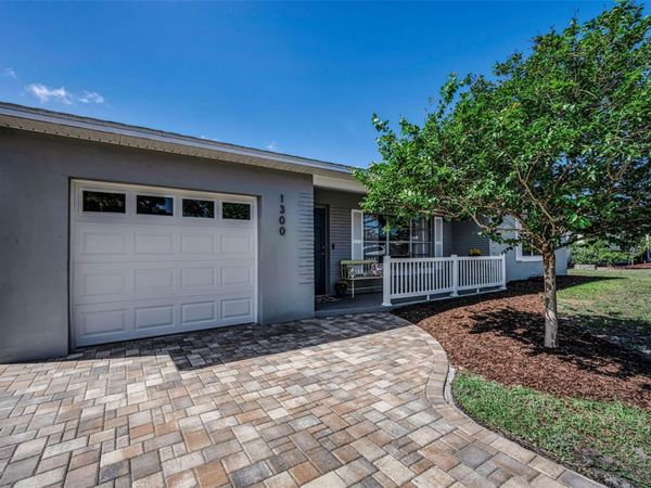 1300 63RD AVENUE N, ST PETERSBURG, FL 33702
