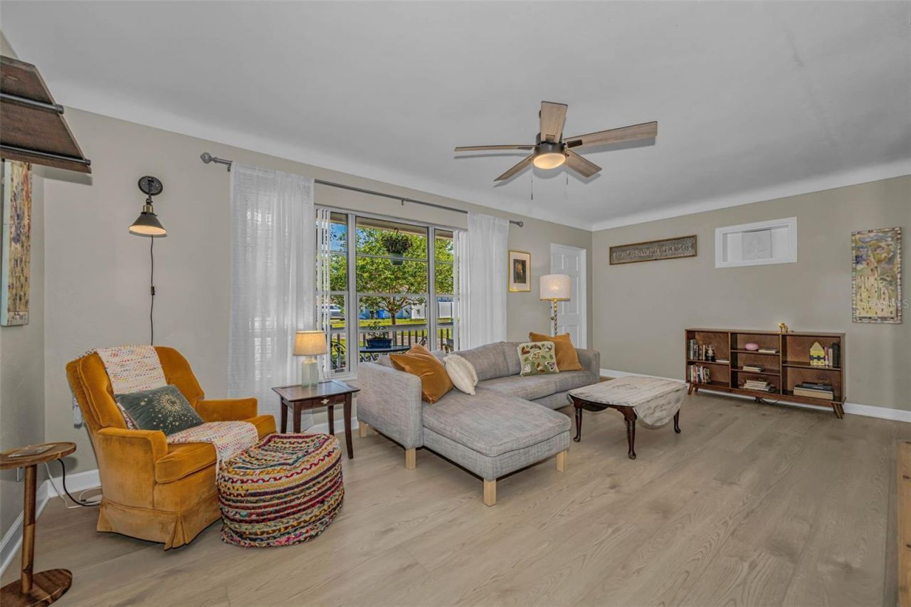 1300 63rd Avenue N, Saint Petersburg, FL 33702 Photo
