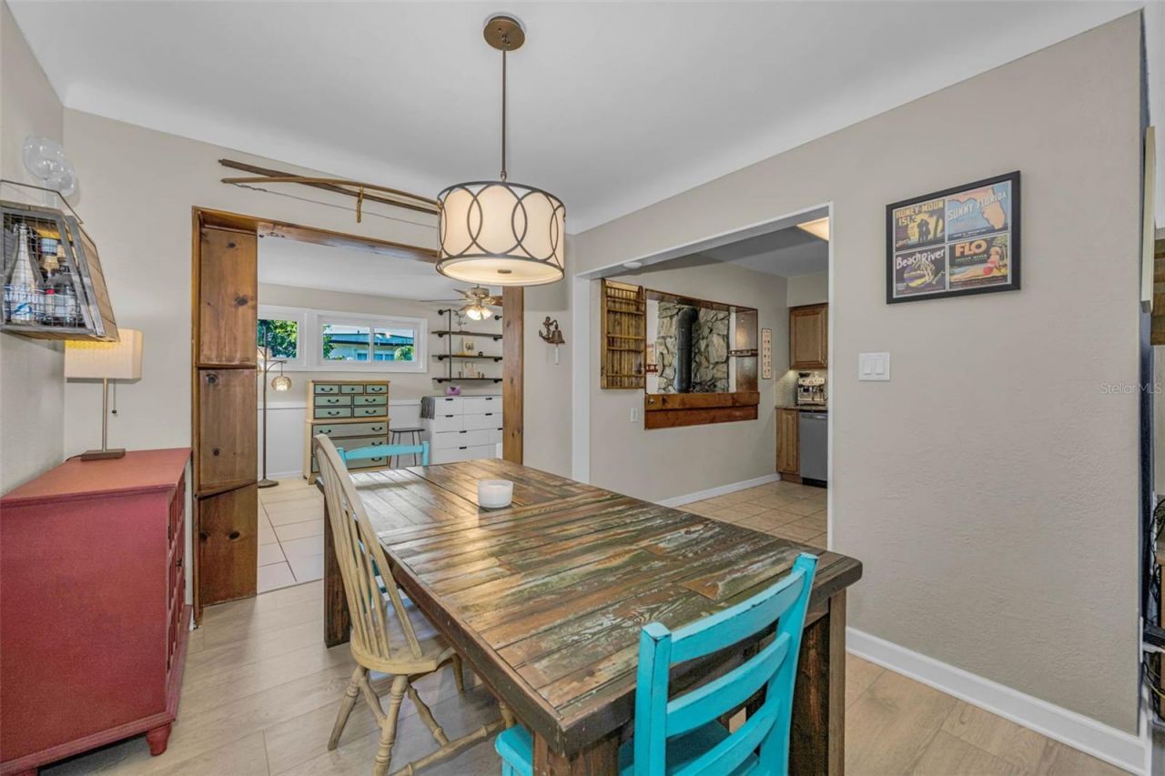 1300 63rd Avenue N, Saint Petersburg, FL 33702 Photo