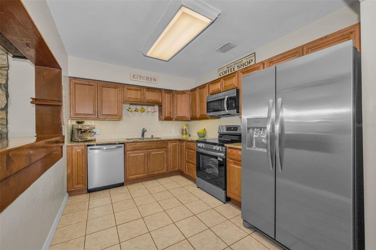 1300 63rd Avenue N, Saint Petersburg, FL 33702 Photo