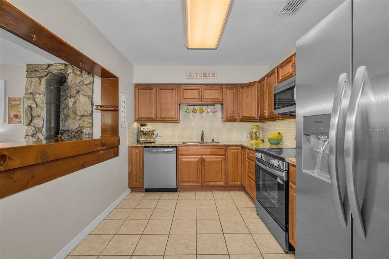 1300 63rd Avenue N, Saint Petersburg, FL 33702 Photo