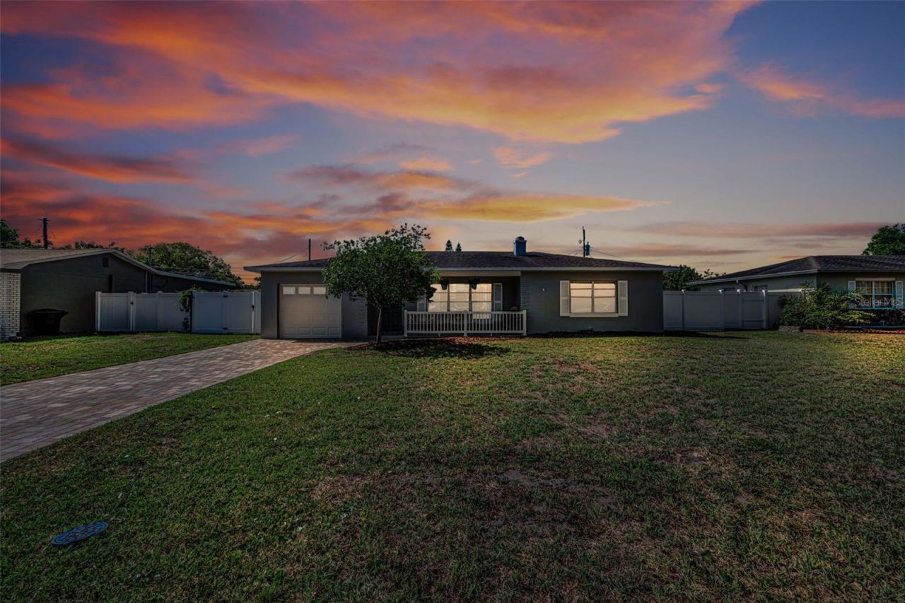 1300 63rd Avenue N, Saint Petersburg, FL 33702 Photo