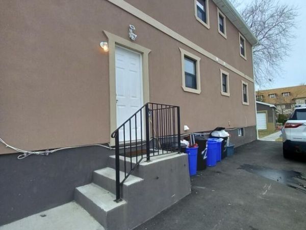 13 Clinton Avenue , Inwood, NY 11096