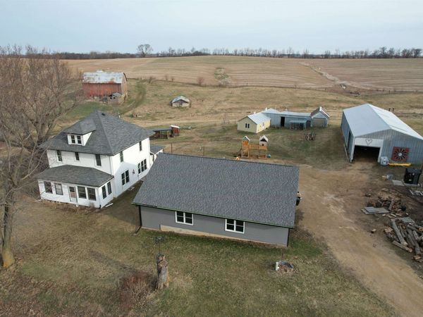 6460 Dutch Hollow Road, Potosi, WI 53820
