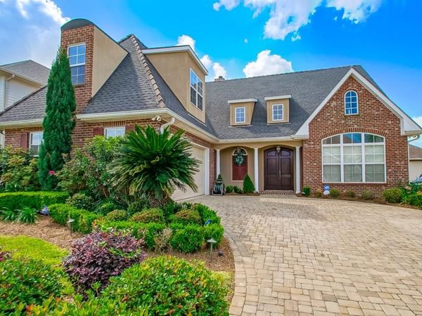 233 CANE BAYOU Lane, Kenner, LA 70065
