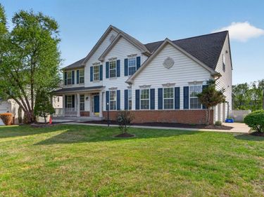 25845 SPRING FARM CIRCLE, CHANTILLY, VA 20152