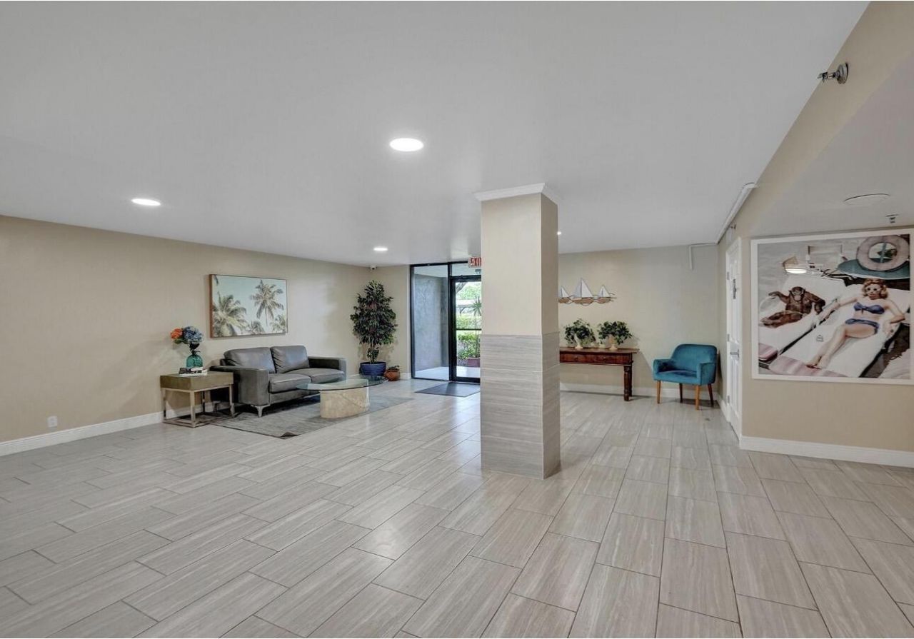 955 Egret Circle, Unit 508, Delray Beach, FL 33444 Photo