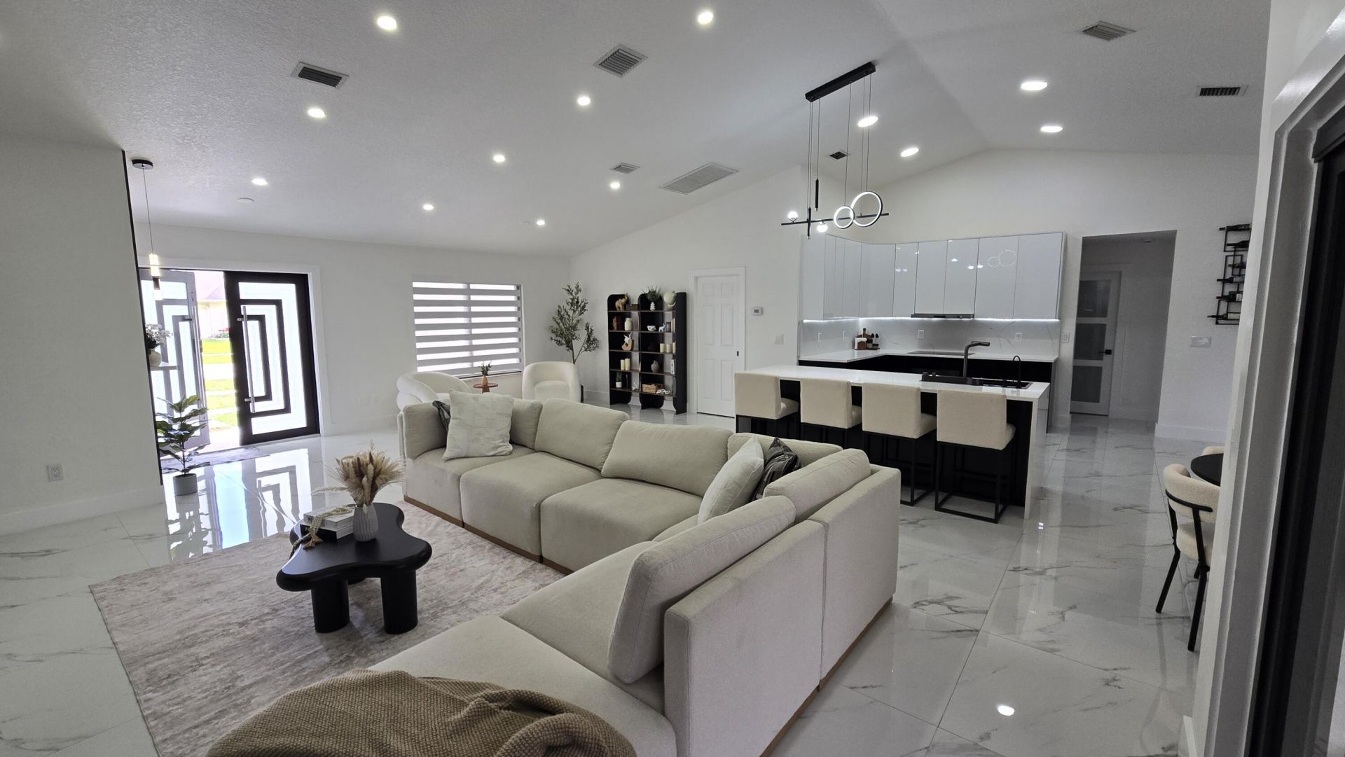 113 Waterview Way, Royal Palm Beach, FL 33411 Photo