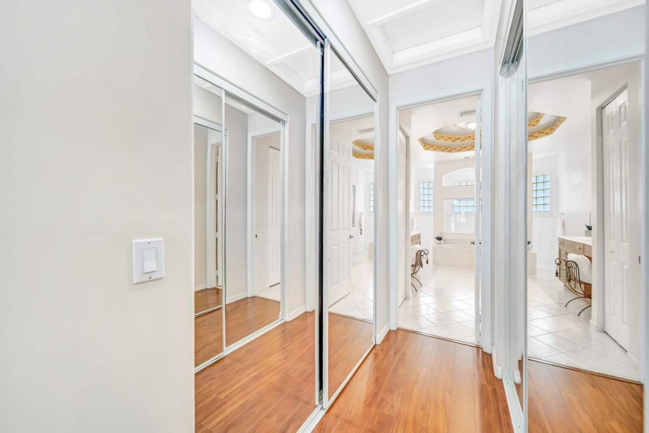 6169 NW 53rd Circle, Coral Springs, FL 33067 Photo