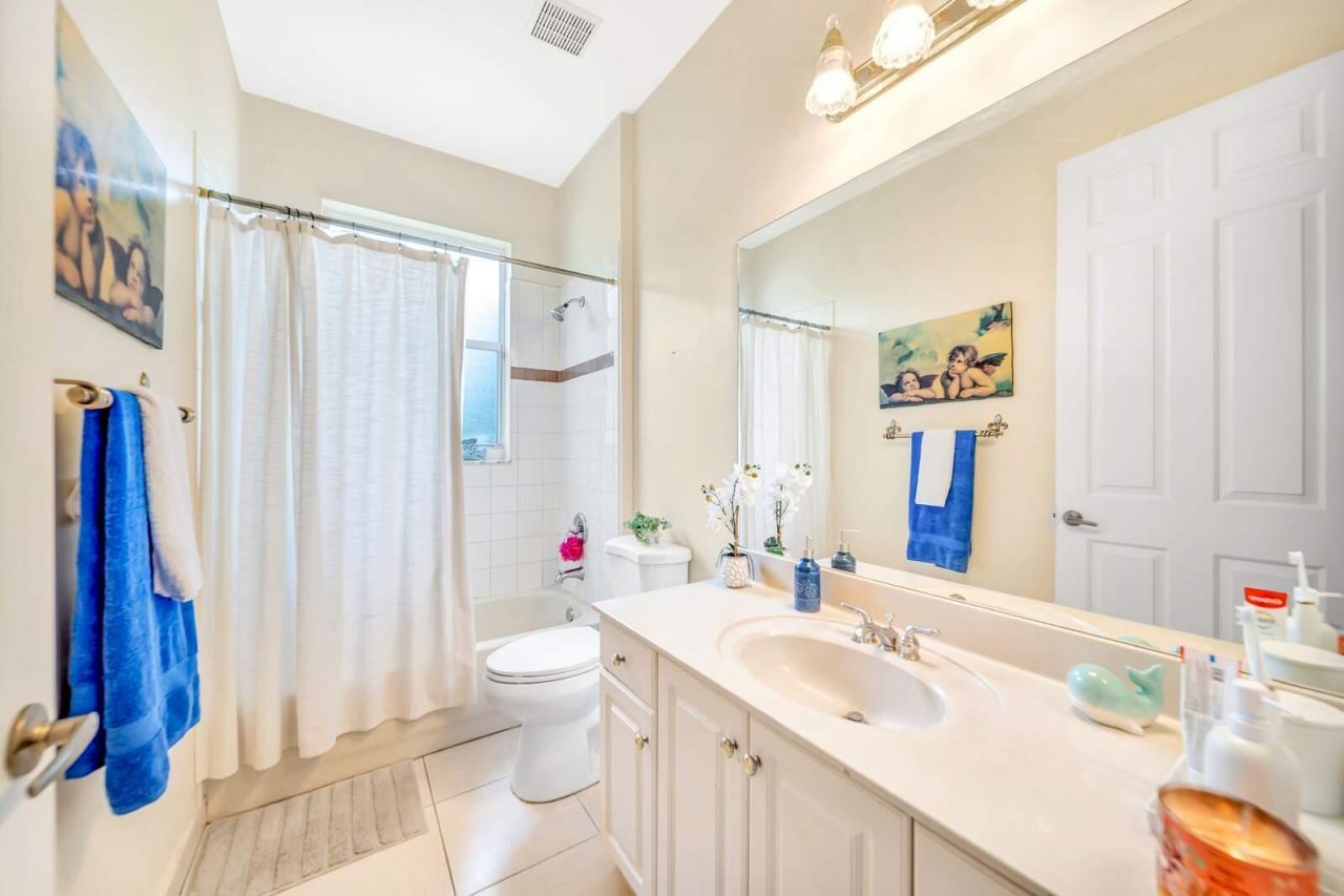 6169 NW 53rd Circle, Coral Springs, FL 33067 Photo