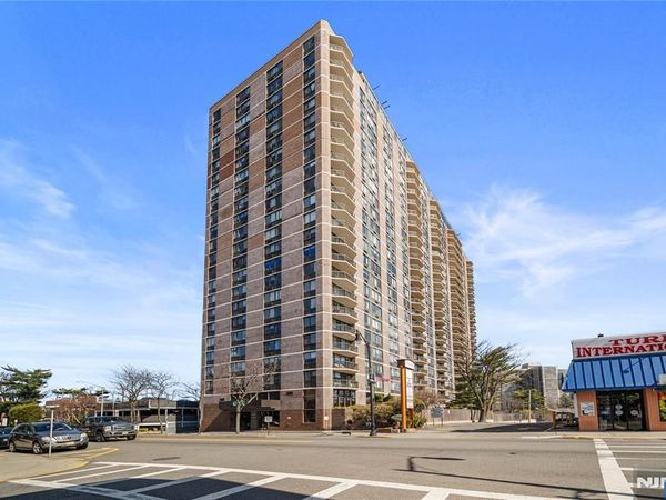 770 Anderson Avenue 14Q, Unit 14Q, CLIFFSIDE PARK, NJ 07010