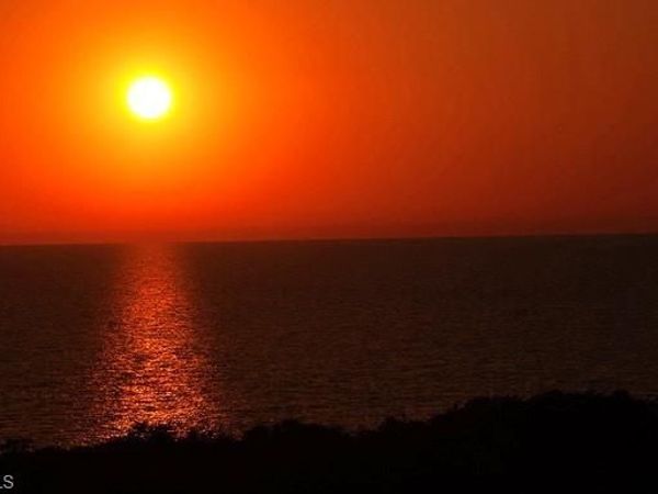 17 Bluebill AVE, Unit 803, NAPLES, FL 34108