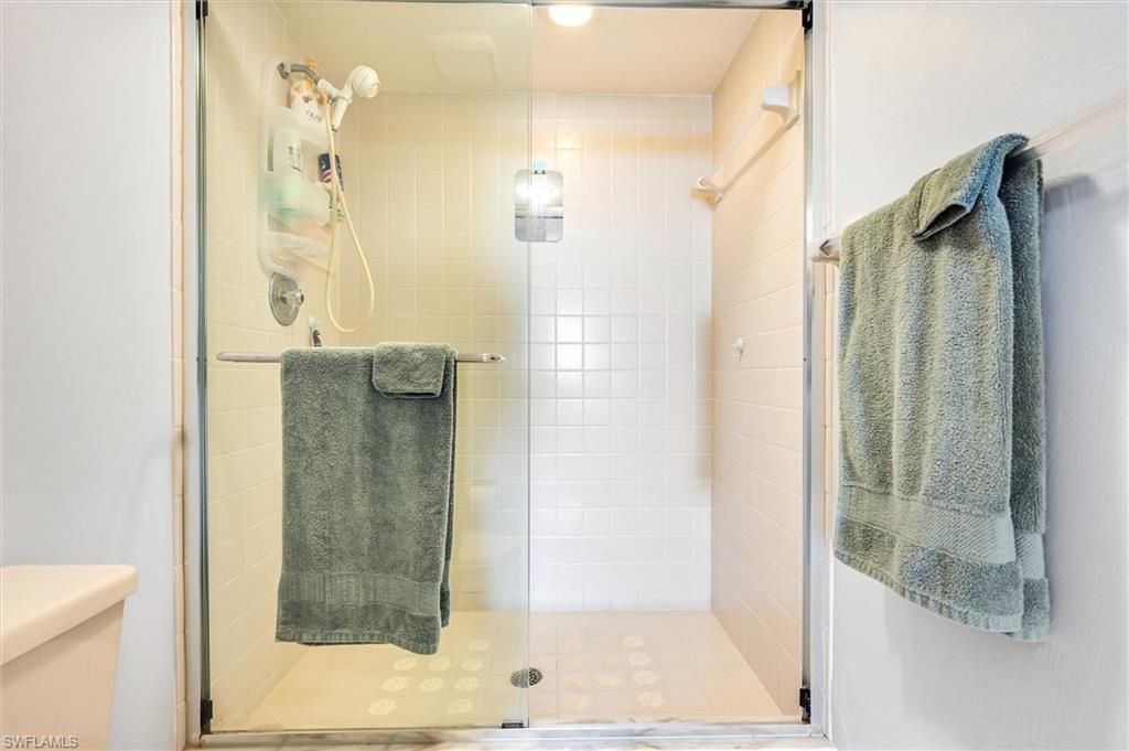 17 Bluebill Ave, Unit 803, Naples, FL 34108 Photo