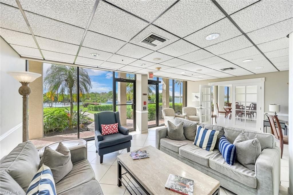 17 Bluebill Ave, Unit 803, Naples, FL 34108 Photo