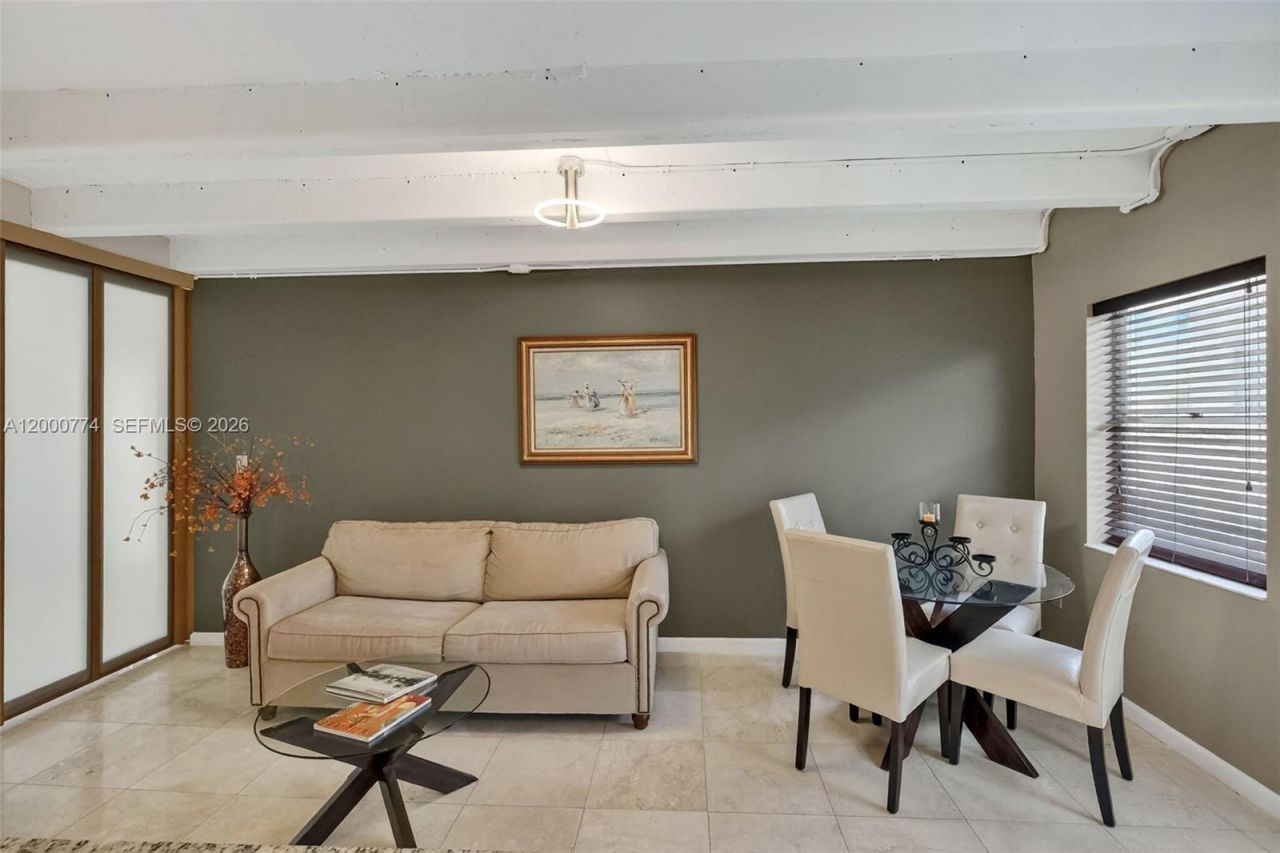 1519 Drexel Ave, Unit 201 + DEN, Miami Beach, FL 33139 Photo
