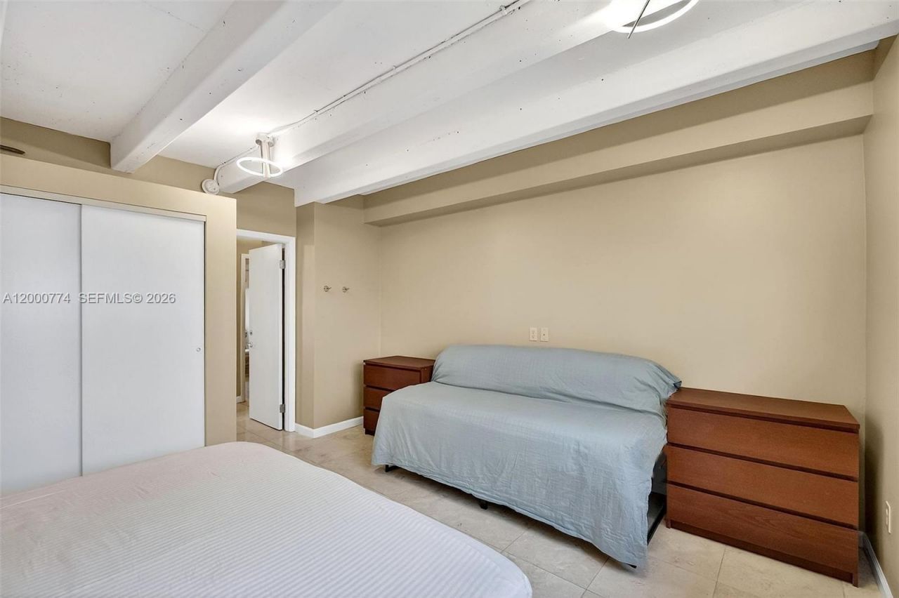 1519 Drexel Ave, Unit 201 + DEN, Miami Beach, FL 33139 Photo