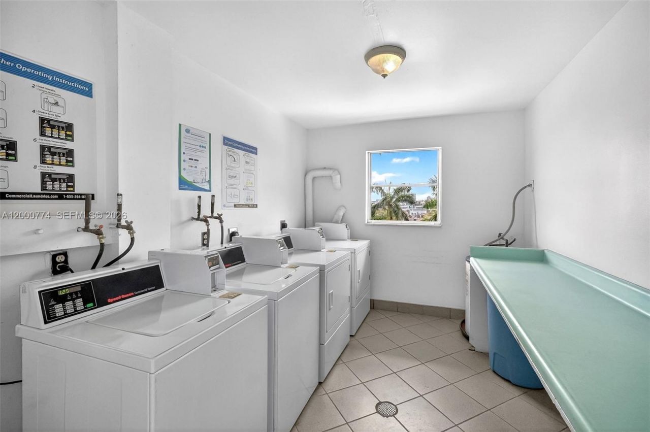 1519 Drexel Ave, Unit 201 + DEN, Miami Beach, FL 33139 Photo