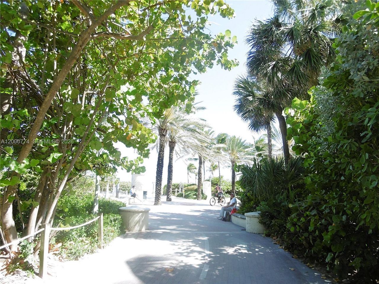 1519 Drexel Ave, Unit 201 + DEN, Miami Beach, FL 33139 Photo