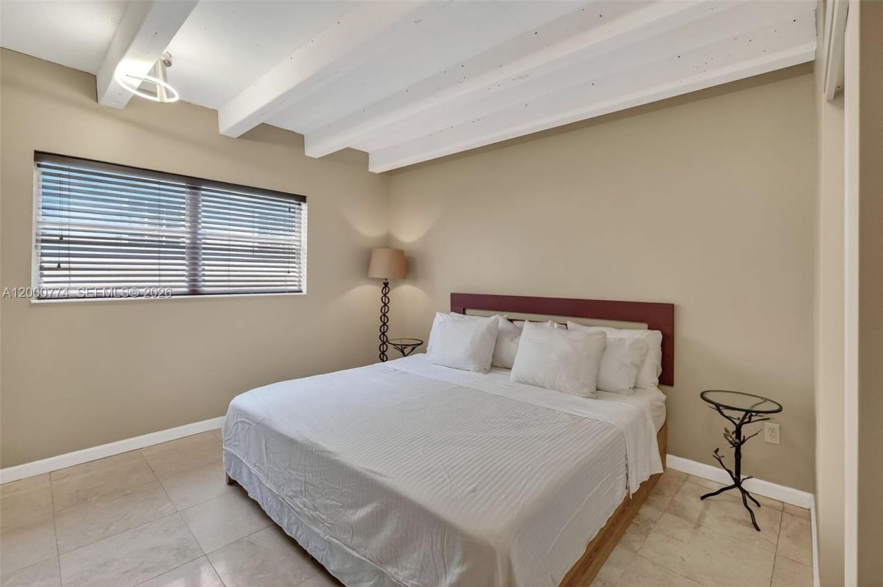 1519 Drexel Ave, Unit 201 + DEN, Miami Beach, FL 33139 Photo